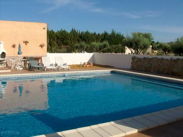Pool and barbecue
