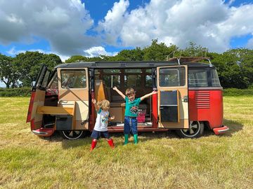 Camper can camping
