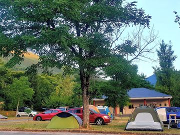 Tent pitches