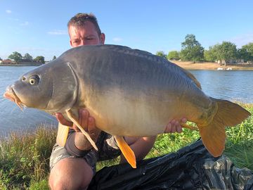 Carp fishing on site