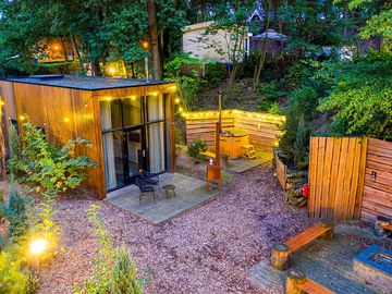 Homes with hot tub