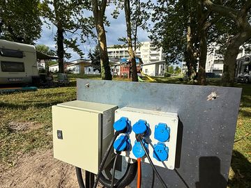 Electric hook-ups
