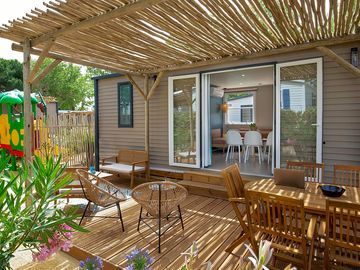 Exterior garden rentals