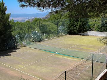 Tennis court