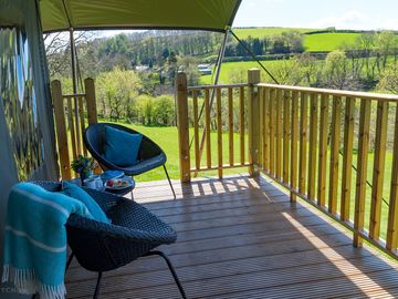 The deck on seren, afon and aderyn