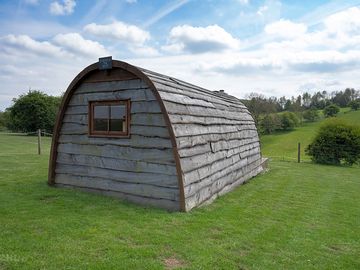 Gardula the hut