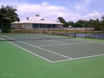 Tennis court