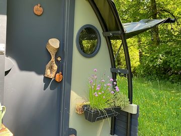 Pod entrance