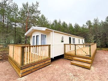 Exterior of Sandy Pitch 7