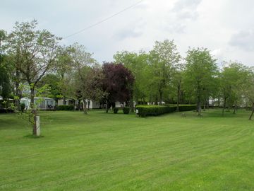 Green field with plenty of space for your equipment