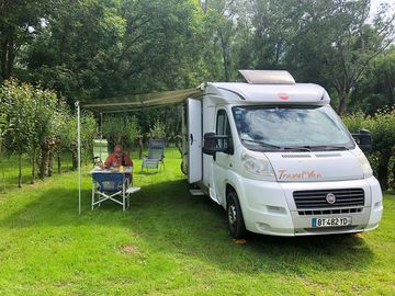 Plenty of room on this site!