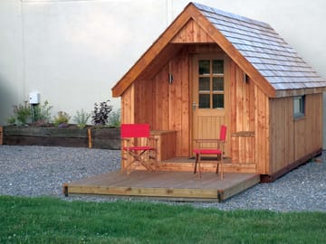 Fully equipped cosy cabins