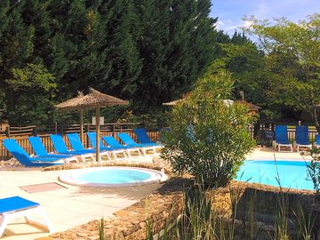 Swimming-pool