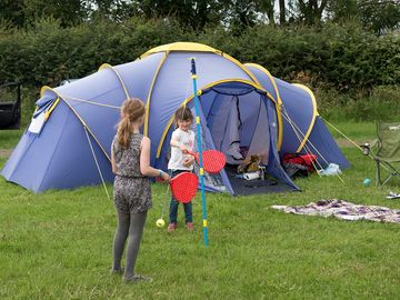 Tent pitch
