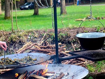 Cooking dinner in the open air