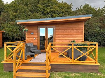 Glamping lodge with hot tub