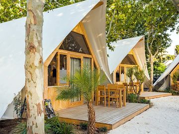 Hanna exterior