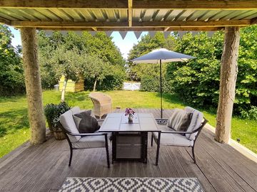 Front Deck, spacious and private - wraps around to the left and right to spacious rear deck