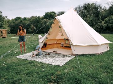 Bell tent set up