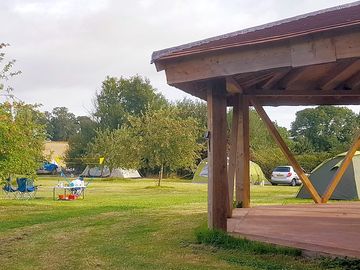 Roundhouse - great shelter from the sun and lovely cover for cooking