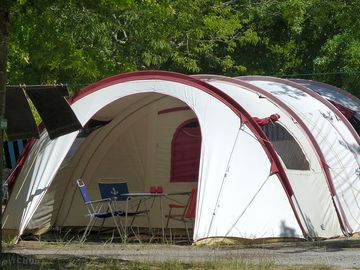 Large tent pitch