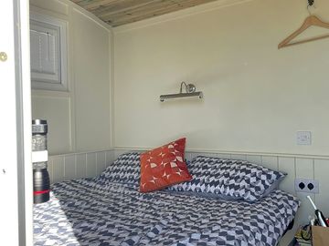King-size bed