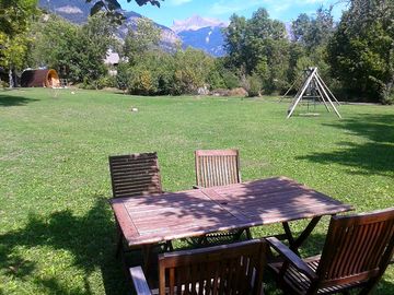 Space to eat outdoors