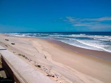 Praia da vieira, 10 minutes' walk away