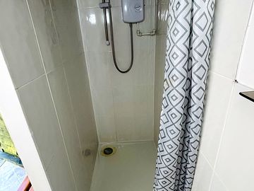 Toilet block with hot water and shower