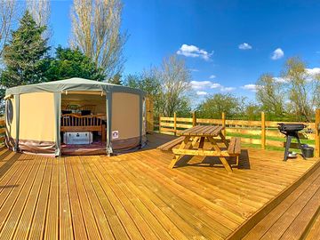 Yurt decking