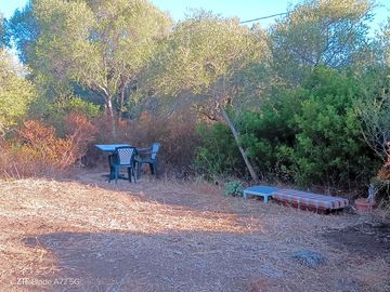 Terreno autonomo in campagna e vicino al mare, sardegna, per camper o roulotte, 20 euro al giorno