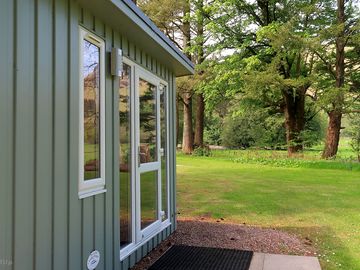 Cosy little lodge with great views of the glen; a great hit with kids but ideal for walkers too
