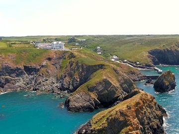 Mullion cove