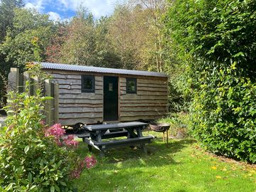 Empress wagon shepherd's hut