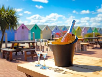 Restaurant outdoor seating