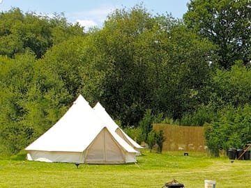 Bell tents (added by manager 04 Apr 2021)
