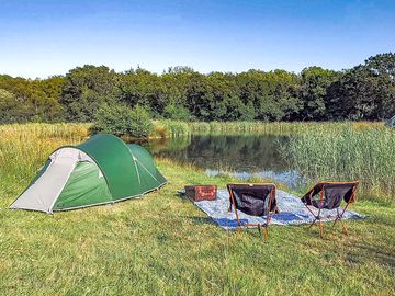 Visitor image of their beautiful pitch by the lake (added by manager 13 Oct 2022)