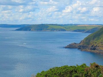 Walk along the stunning coastline to nearby Lantic Bay. (added by manager 30 Apr 2013)