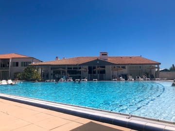 Pool view (added by visitor 13 Jun 2019)