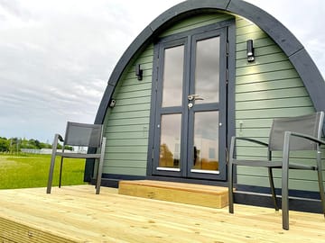 Kingston Black Glamping Pod (added by manager 15 May 2022)