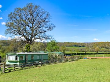 Site and surroundings (added by manager 26 Sep 2022)