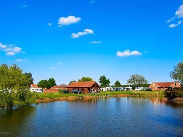 View across the lake (added by manager 13 Jul 2022)