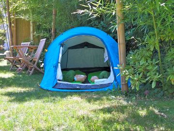 Two self-inflating air mattresses in the tent
