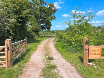 Rural glamping getaway in the heart of the high weald area of outstanding natural beauty
