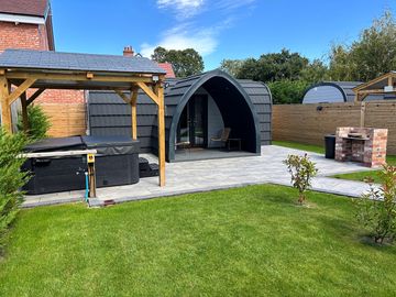 Exterior of pod and hot tyb