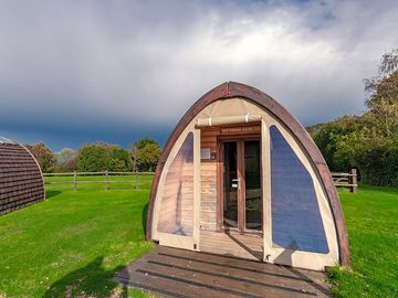Pod porch cover