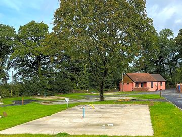Spacious hardstanding pitches