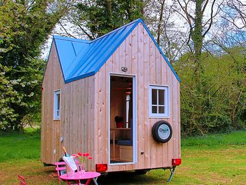 Cute little cabin
