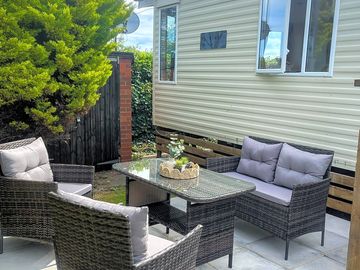 Exterior, patio area