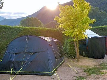 Tent pitch
